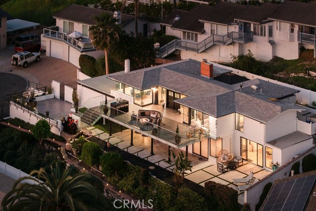 Detail Gallery Image 2 of 51 For 126 Avenida Trieste, San Clemente,  CA 92672 - 4 Beds | 4/1 Baths