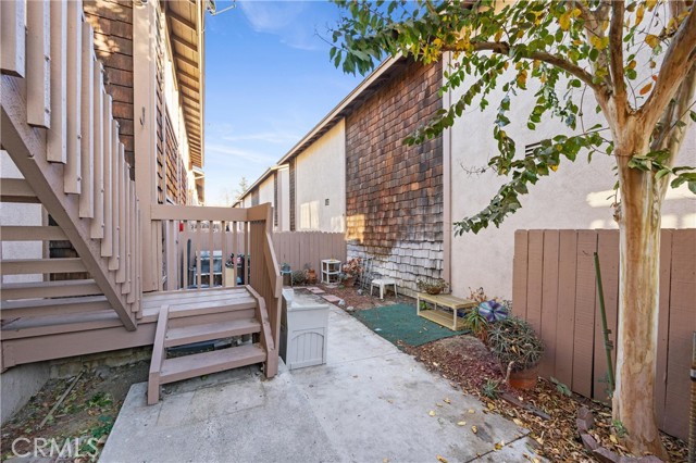 Detail Gallery Image 18 of 23 For 1078 Cabrillo Park Dr #B,  Santa Ana,  CA 92701 - 1 Beds | 1 Baths