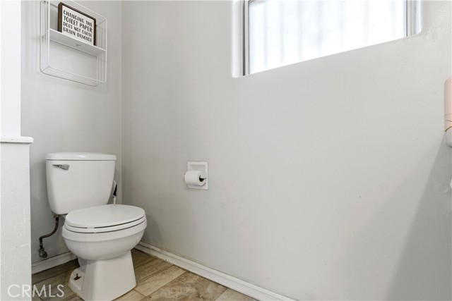 Detail Gallery Image 23 of 35 For 10731 Wright Rd, South Gate,  CA 90280 - 3 Beds | 2 Baths