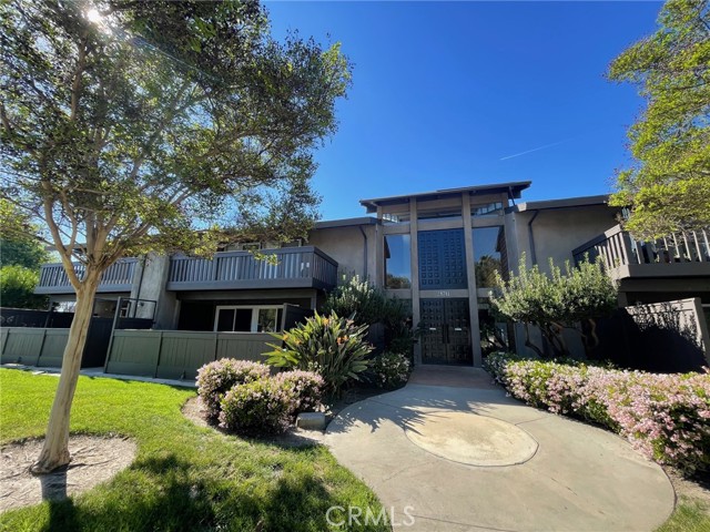 Detail Gallery Image 3 of 14 For 28741 via Las Flores #347,  Murrieta,  CA 92563 - 1 Beds | 1 Baths