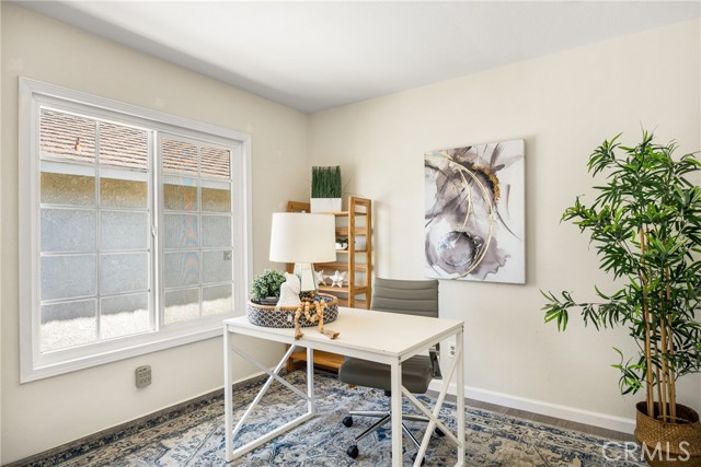 9 New Mdws, Irvine CA: https://media.crmls.org/medias/e3e84b3c-a256-45aa-8d38-f9275fbee839.jpg