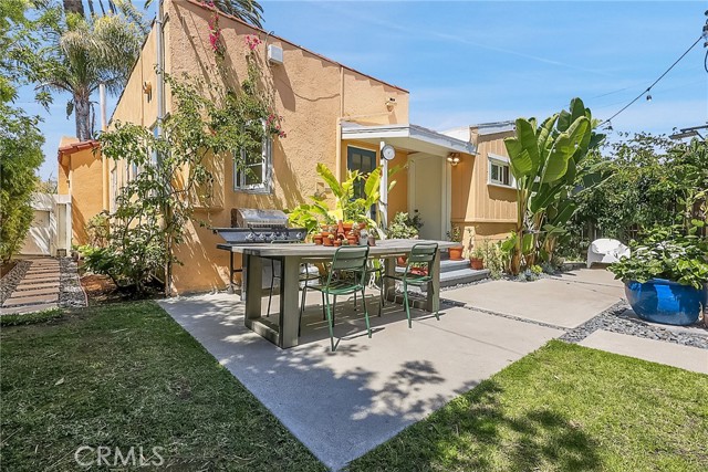 2160 Cedar Avenue, Long Beach, California 90806, 3 Bedrooms Bedrooms, ,1 BathroomBathrooms,Single Family Residence,For Sale,Cedar,PW24075072