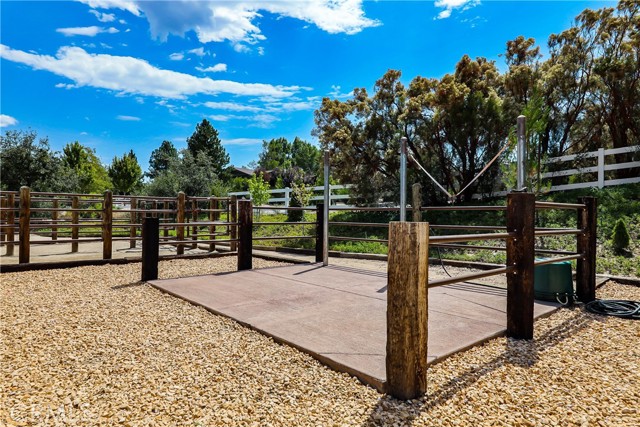 Detail Gallery Image 12 of 52 For 59333 Hop Patch Spring Rd, Mountain Center,  CA 92561 - 5 Beds | 4/1 Baths