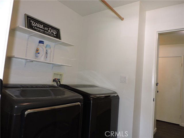 1326 Janes Way, Colton CA: https://media.crmls.org/medias/e3e9722c-7bb4-47a4-89d2-a7e522e48c62.jpg