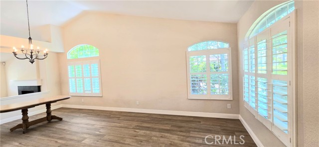 Image 3 of 28 For 31821 Corte Montecito