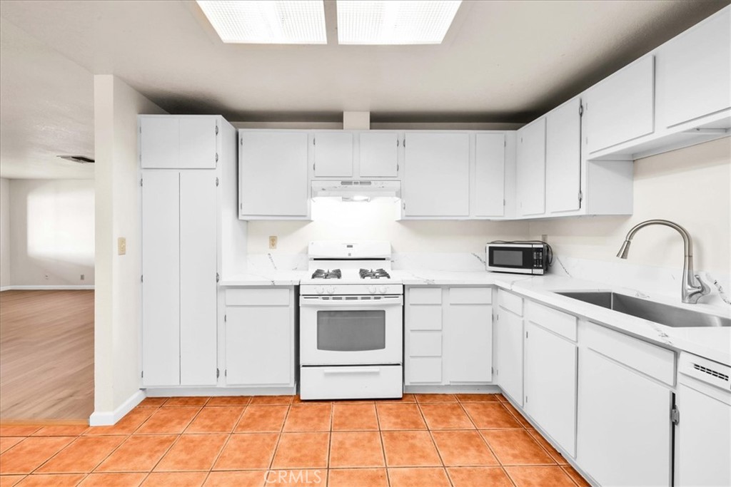 MLS #JT25056910 img 2