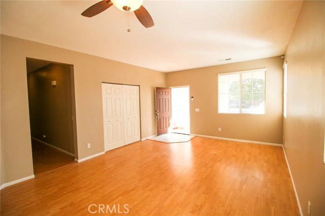 Detail Gallery Image 4 of 26 For 26779 Musial Cir, Menifee,  CA 92585 - 2 Beds | 2 Baths