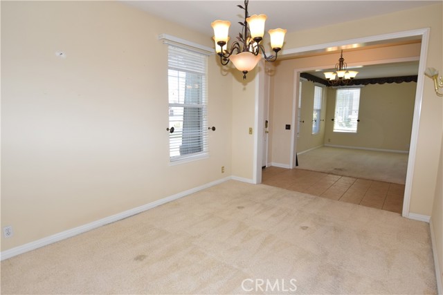 28721 Meadow View Drive, Menifee CA: https://media.crmls.org/medias/e3eaf6ce-9cb8-45b9-952c-dc7430cf953d.jpg