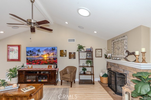 Detail Gallery Image 16 of 52 For 9588 Highland Ave, Rancho Cucamonga,  CA 91737 - 4 Beds | 2 Baths
