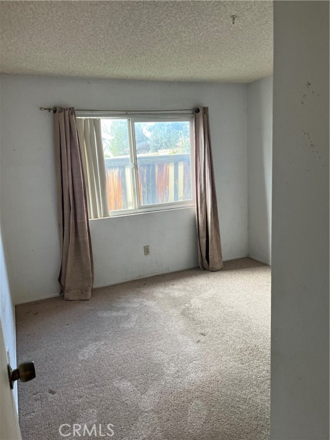 Detail Gallery Image 8 of 8 For 2372 Carlsbad Cir, Hemet,  CA 92545 - 3 Beds | 2 Baths