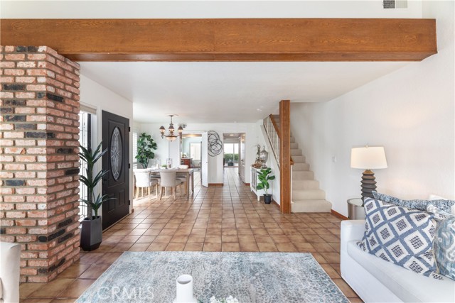 Detail Gallery Image 14 of 56 For 203 Utica Ave, Huntington Beach,  CA 92648 - 3 Beds | 2/1 Baths