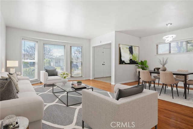 Detail Gallery Image 4 of 37 For 2615 W 179th, Torrance,  CA 90504 - 3 Beds | 2 Baths