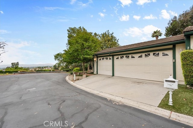 2587 Eagle Circle, Corona CA: https://media.crmls.org/medias/e3ecf937-c155-49cf-8c19-119f4de7d8cf.jpg