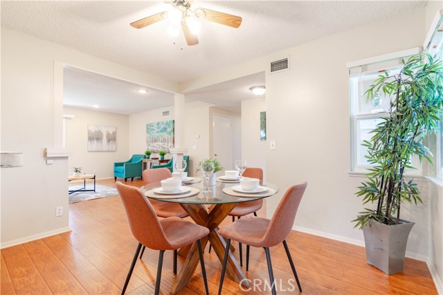 Detail Gallery Image 12 of 50 For 3318 W Borchard, Santa Ana,  CA 92704 - 4 Beds | 2 Baths