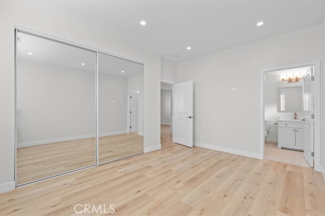 Detail Gallery Image 27 of 40 For 15951 Simonds St, Granada Hills,  CA 91344 - 7 Beds | 6 Baths