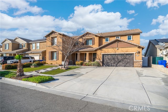 Detail Gallery Image 5 of 56 For 11111 Day, Jurupa Valley,  CA 91752 - 7 Beds | 5 Baths