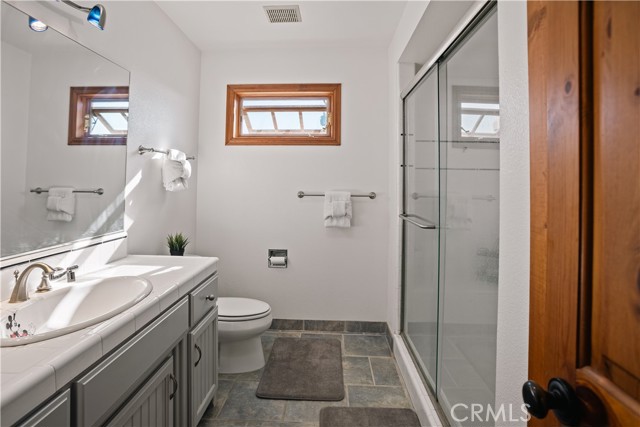 Detail Gallery Image 24 of 39 For 1789 E North Bear Creek, Merced,  CA 95340 - 5 Beds | 5 Baths