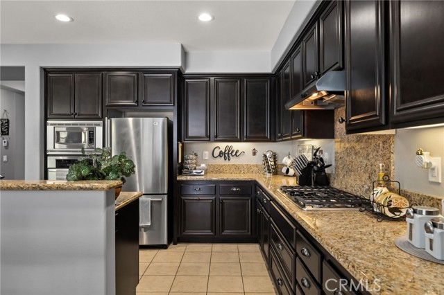 Detail Gallery Image 8 of 52 For 29618 Two Harbor Ln, Menifee,  CA 92585 - 3 Beds | 2/1 Baths