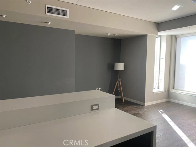 1155 S Grand Avenue #1202, Los Angeles, CA, 90015 1155 S Grand Avenue #1202, Los Angeles, CA, 90015