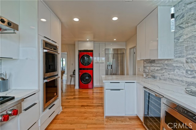 Detail Gallery Image 29 of 75 For 428 Avenida De Jose, Redondo Beach,  CA 90277 - 3 Beds | 2 Baths
