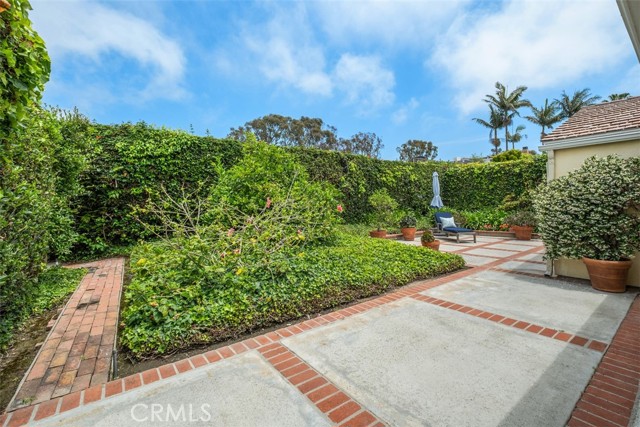 Detail Gallery Image 30 of 49 For 27 S La Senda Dr, Laguna Beach,  CA 92651 - 4 Beds | 3 Baths