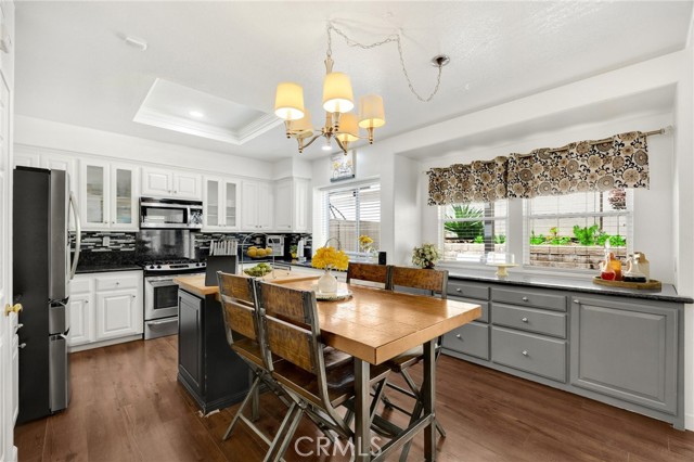 Detail Gallery Image 14 of 39 For 23985 Nicole Way, Yorba Linda,  CA 92887 - 4 Beds | 2/1 Baths