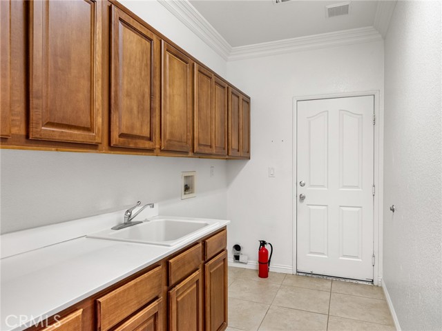 Detail Gallery Image 21 of 54 For 13647 Copper St, Victorville,  CA 92394 - 4 Beds | 3 Baths