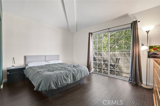 Detail Gallery Image 39 of 48 For 9400 1/2 Noble, North Hills,  CA 91343 - 5 Beds | 3 Baths