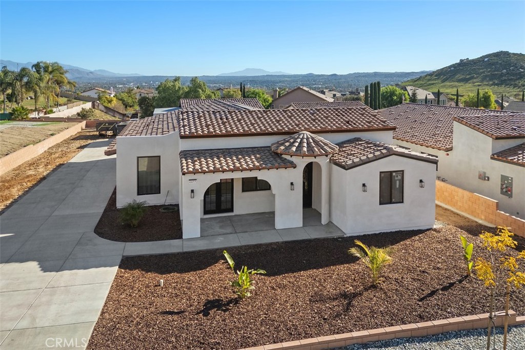 4479 Gilchrist Drive