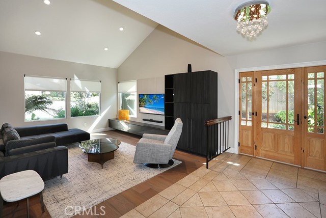 238 Hilltop Lane, Brea CA: https://media.crmls.org/medias/e3f40972-6e22-4a80-9653-7688465694ae.jpg