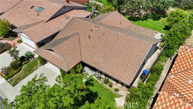 854 Rim Crest, Westlake Village CA: https://media.crmls.org/medias/e3f504bb-8ab4-4752-b836-1dcf040a4153.jpg