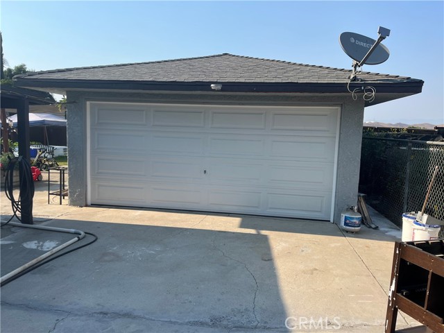 10457 50th Street, Jurupa Valley CA: https://media.crmls.org/medias/e3f56174-2bce-4528-b490-cf391241f428.jpg