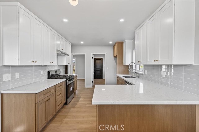 Detail Gallery Image 14 of 49 For 942 N Encina Ave, Rialto,  CA 92376 - 4 Beds | 2 Baths