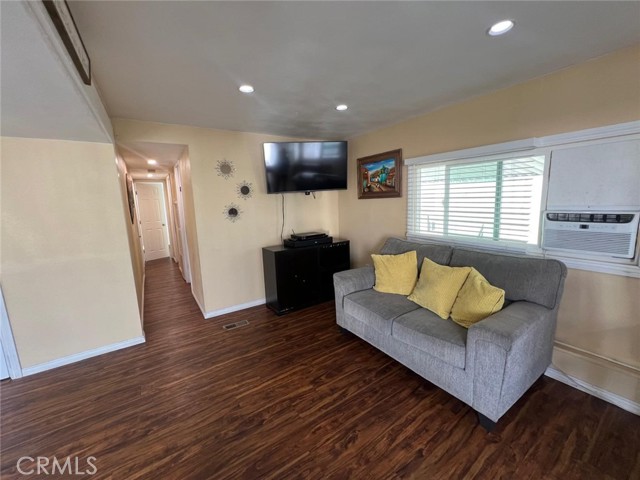 Detail Gallery Image 4 of 31 For 630 S Maple Ave #62,  Montebello,  CA 90640 - 2 Beds | 1 Baths