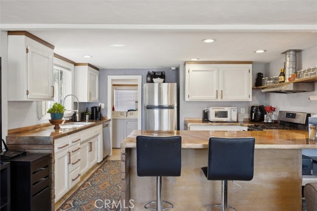 1849 Vine street, Paso Robles CA: https://media.crmls.org/medias/e3f6c163-ca81-45b8-a97c-b6e7928b5c5a.jpg