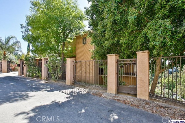 5151 BAZA Avenue photo 3
