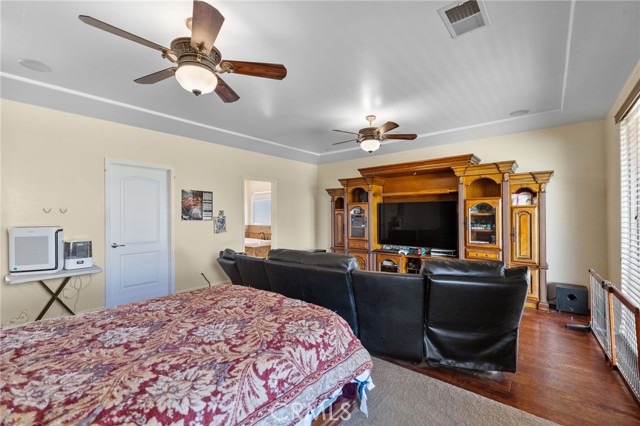 38792 Comanche Point Road, Arvin CA: https://media.crmls.org/medias/e3f77f16-6aa6-48dd-a8b4-77d28c5e9364.jpg