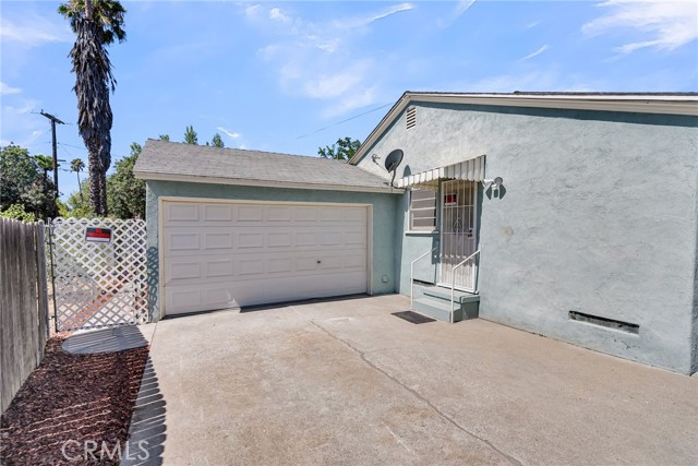 4520 Linwood Place, Riverside CA: https://media.crmls.org/medias/e3f82638-f7ba-4f4c-8e51-a257595256c6.jpg