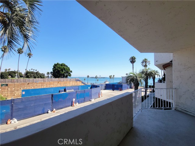 Detail Gallery Image 14 of 41 For 25 15th Pl #605,  Long Beach,  CA 90802 - 2 Beds | 2 Baths