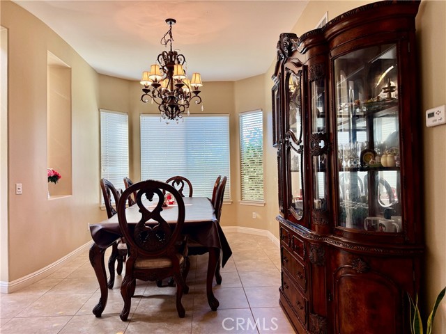 5721 Velvet Oak Court photo 12