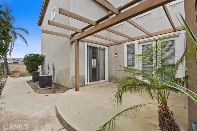 Detail Gallery Image 10 of 24 For 12209 Saxon Dr, Rancho Cucamonga,  CA 91739 - 4 Beds | 3 Baths