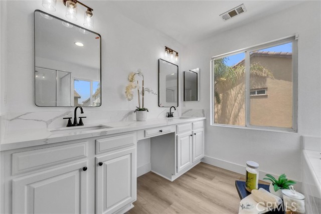 6556 Wells Springs Street, Eastvale CA: https://media.crmls.org/medias/e3fb61d2-d53c-4975-baf3-f6bbd39e754c.jpg