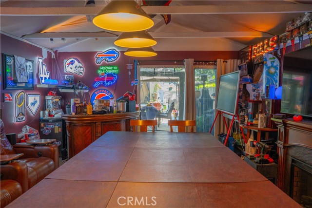 7319 Owensmouth Avenue, Canoga Park CA: https://media.crmls.org/medias/e3fb78d4-a2a6-4933-8388-ca8988f373a5.jpg