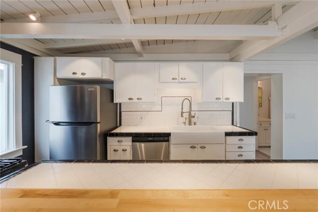 Detail Gallery Image 7 of 48 For 410 Carroll Canal, Venice,  CA 90291 - 3 Beds | 2 Baths