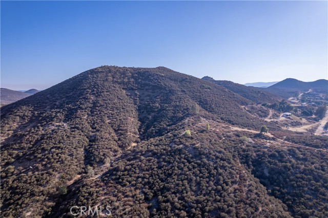 31355 Wild Lilac, Menifee CA: https://media.crmls.org/medias/e3fc07a7-1155-476a-bb99-3f898c02a974.jpg