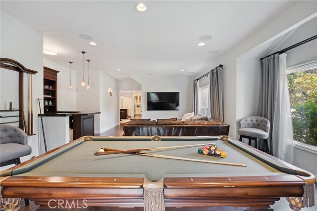 4520 El Caballero Drive, Tarzana CA: https://media.crmls.org/medias/e3fc28d1-25b8-4550-ab08-473e669c5b08.jpg