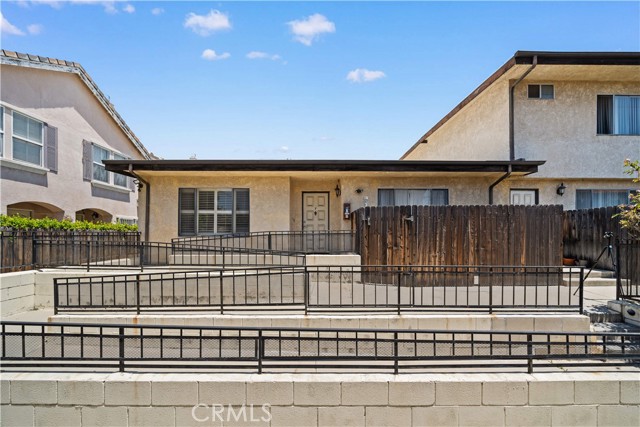 5223 Rosemead Boulevard, San Gabriel CA: https://media.crmls.org/medias/e3fc980f-5b59-4c59-aa52-69911f289b4e.jpg