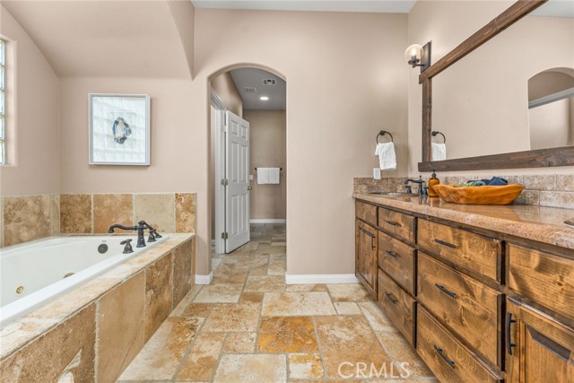 Detail Gallery Image 24 of 71 For 62398 Cope Ln, Joshua Tree,  CA 92252 - 3 Beds | 2/1 Baths