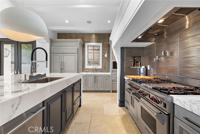 Detail Gallery Image 16 of 33 For 20 Gondoliers Bluff, Newport Coast,  CA 92657 - 5 Beds | 5/1 Baths