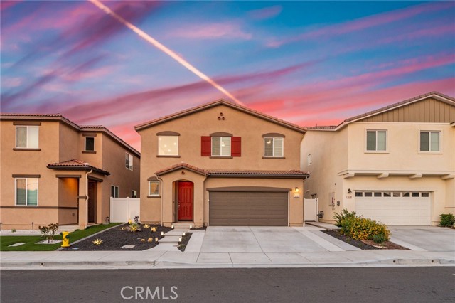 Detail Gallery Image 2 of 54 For 36362 Arcs, Winchester,  CA 92596 - 3 Beds | 3 Baths